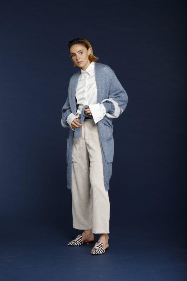 cardigan in maglia con tasche davanti e cintura giottalab