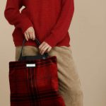 borsa in lana con manici in pelle