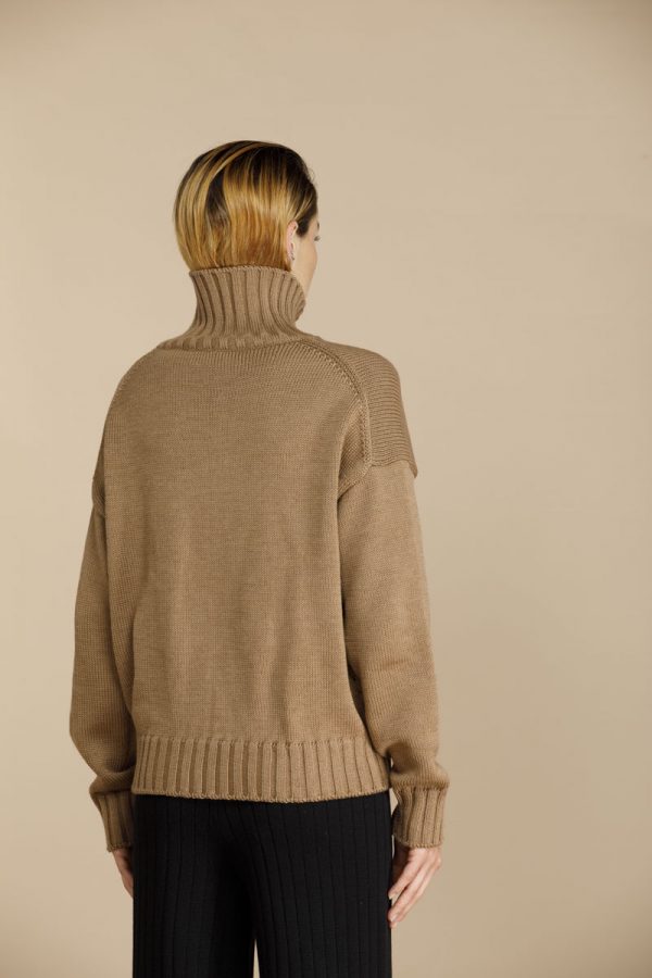maglia in lana merino a collo alto giottalab